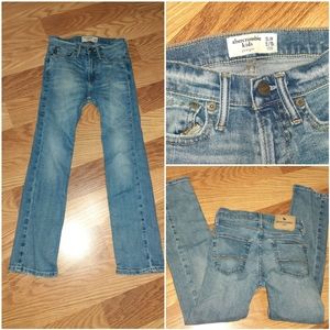 🥳 Abercrombie Kids Light Denim Jeans 1892